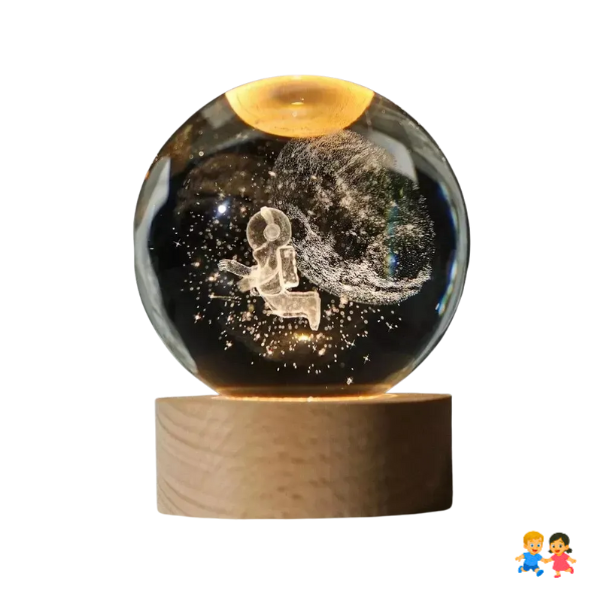 Esfera De Cristal Y Madera Con Blanca Astronauta Lunar.