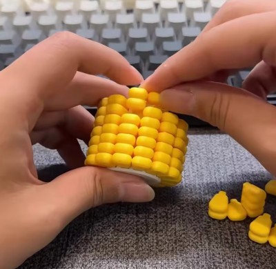 Choclo Maíz Sensorial Antiestrés Con Granos Extraíbles
